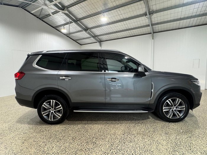 2023 LDV D90 Executive