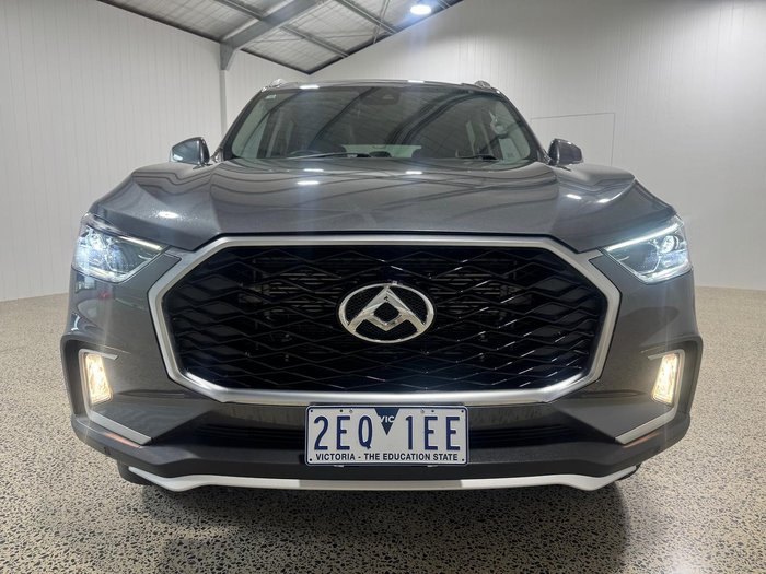 2023 LDV D90 Executive