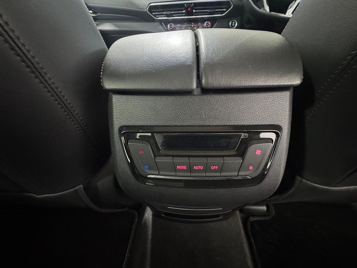 2023 LDV D90 Executive