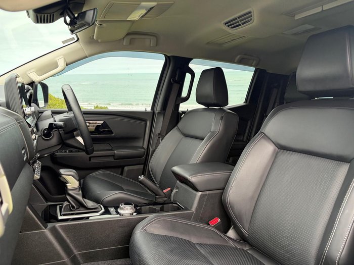 2024 Mitsubishi Triton GLS