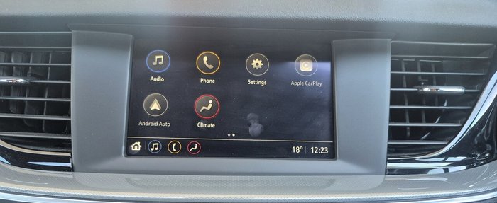 2019 Holden Commodore RS