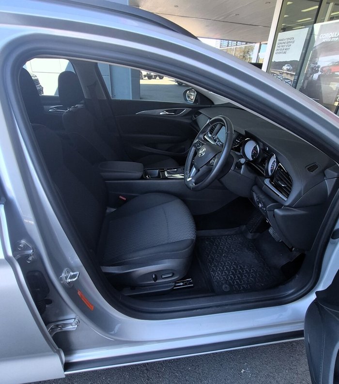 2019 Holden Commodore RS