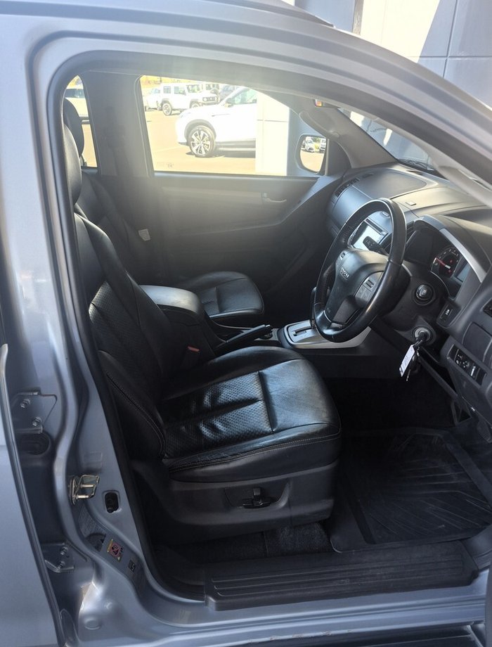 2014 Isuzu MU-X LS-T