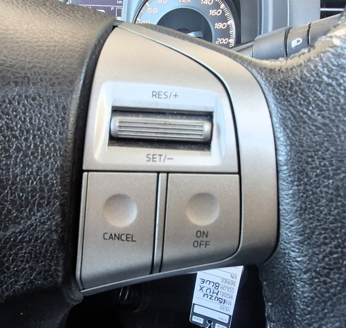 2014 Isuzu MU-X LS-T