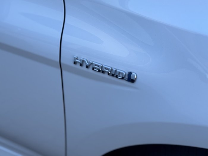 2020 Toyota Camry Hybrid