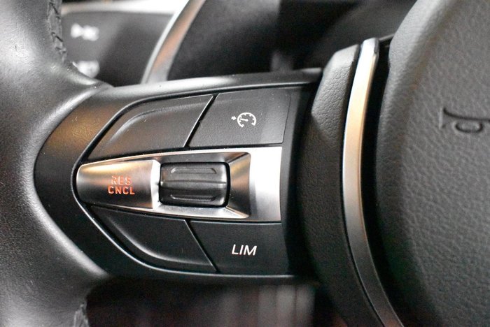 2022 BMW X1 xDrive20i