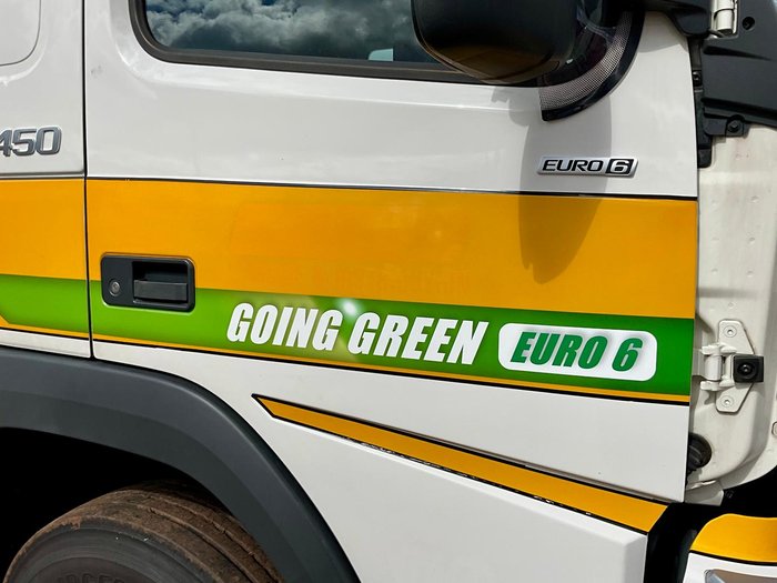 2018 Volvo Fm Series WHITE