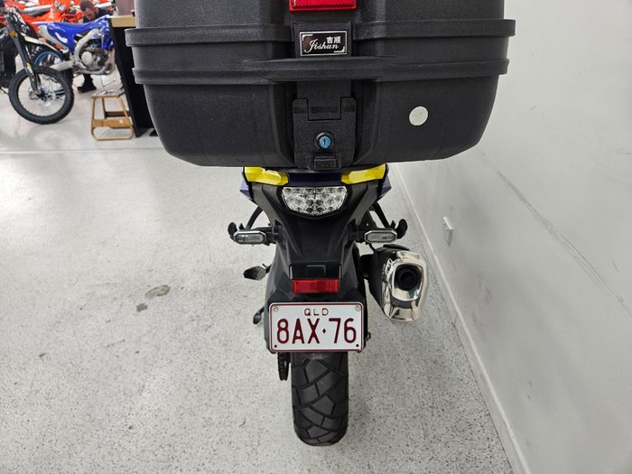 2023 Suzuki V-STROM 800DE Yellow