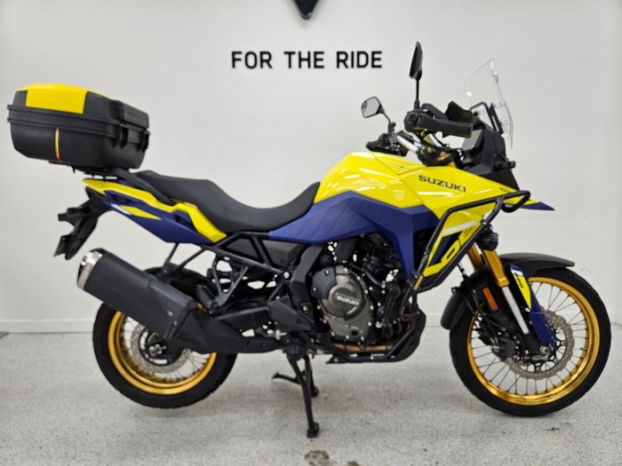 2023 Suzuki V-STROM 800DE Yellow