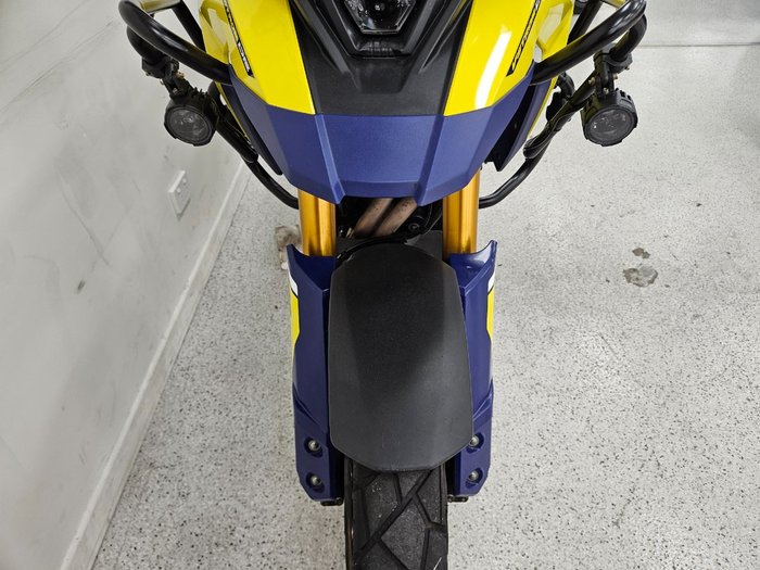 2023 Suzuki V-STROM 800DE Yellow