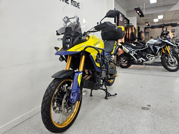 2023 Suzuki V-STROM 800DE Yellow