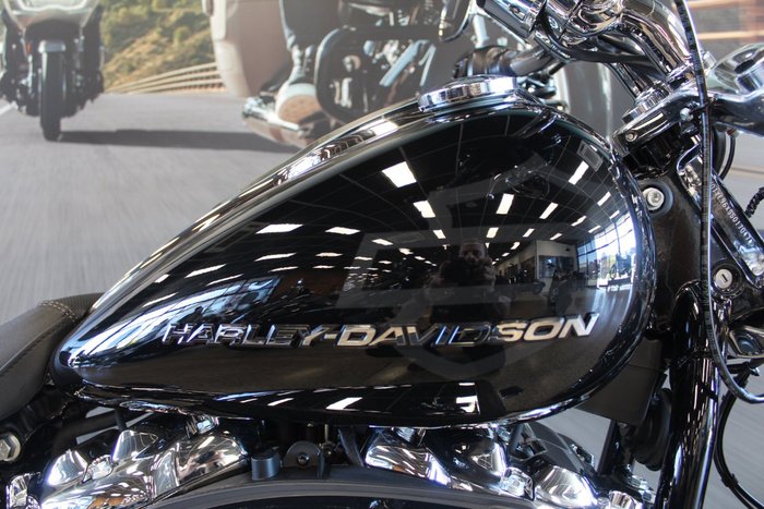 2026 HARLEY-DAVIDSON FXBR BREAKOUT (117)