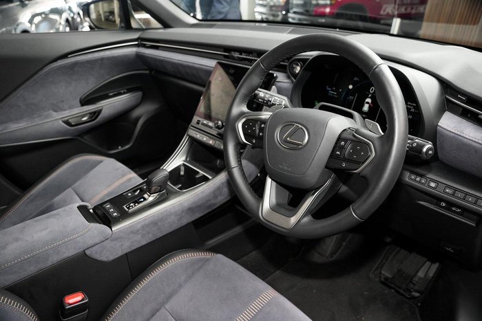 2024 Lexus LBX Sports Luxury