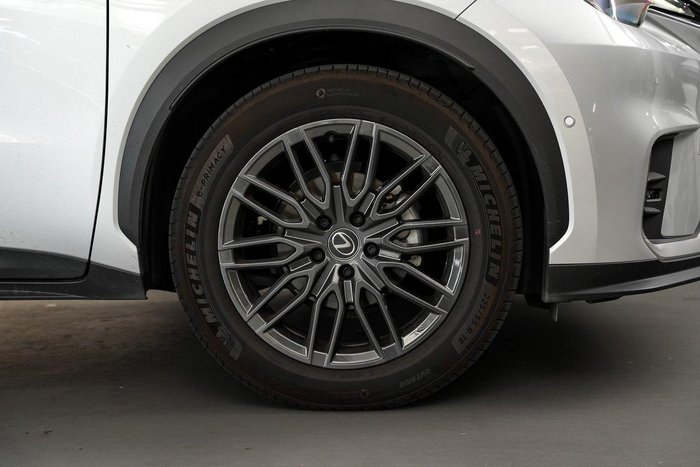 2024 Lexus LBX Sports Luxury