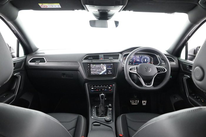 2024 Volkswagen Tiguan 162TSI R-Line