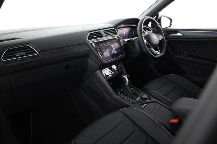 2024 Volkswagen Tiguan 162TSI R-Line