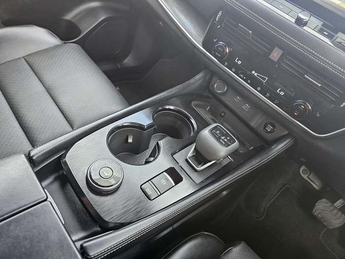 2025 Nissan X-TRAIL ST-L