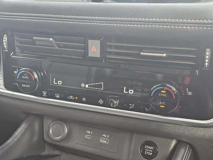 2025 Nissan X-TRAIL ST-L
