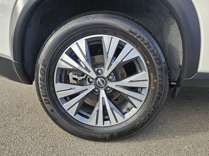 2025 Nissan X-TRAIL ST-L