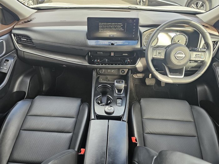 2025 Nissan X-TRAIL ST-L