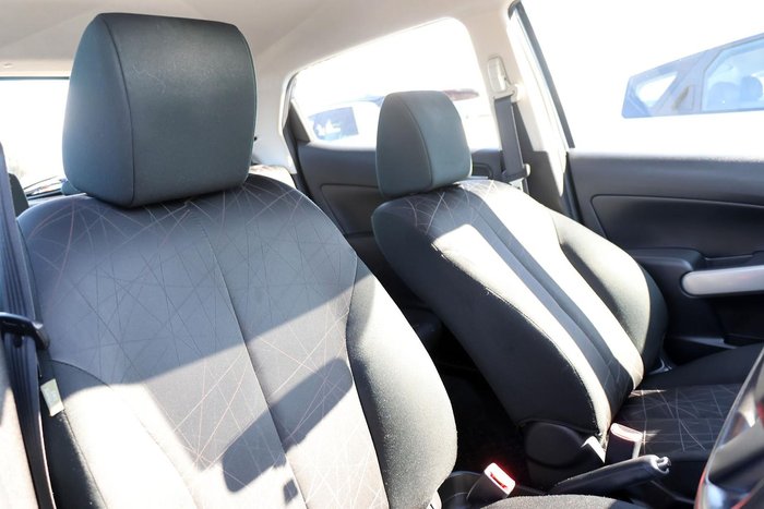 2013 Mazda 2 Neo Sport