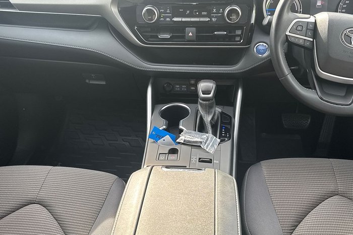 2022 Toyota Kluger GX