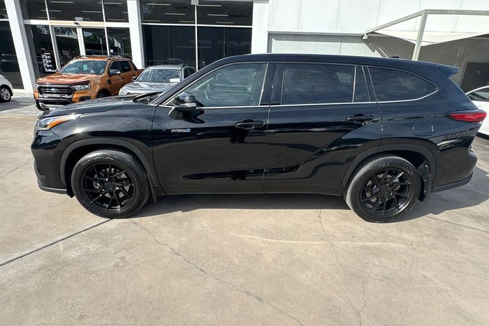 2022 Toyota Kluger GX