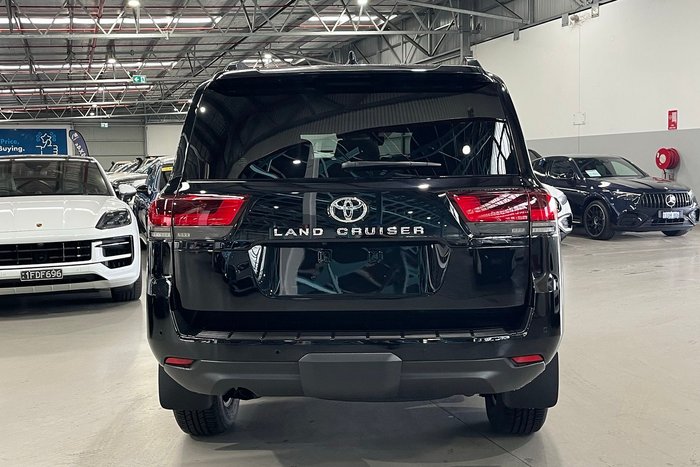 2026 Toyota Landcruiser VX