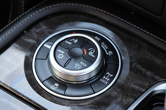 2025 Nissan Patrol Ti-L