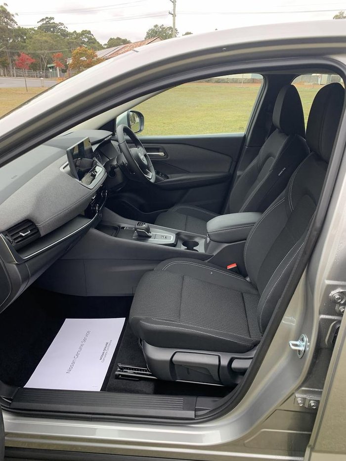 2025 Nissan QASHQAI ST-L J12 MY25 Platinum