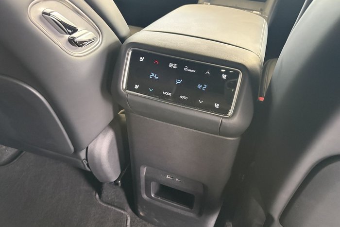 2025 BYD SEALION 8 Premium AWD