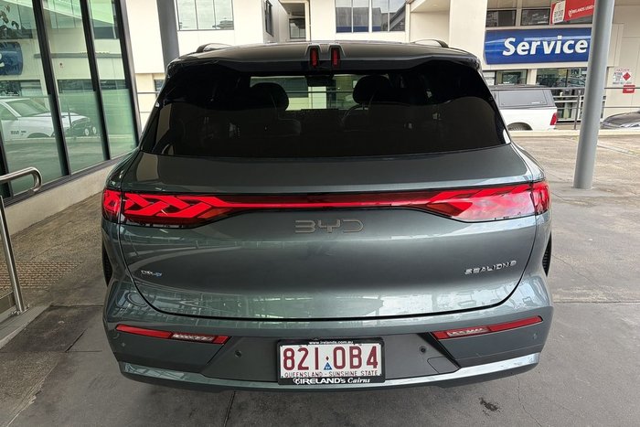 2025 BYD SEALION 8 Premium AWD