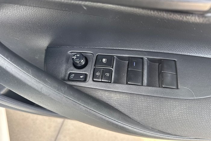 2020 Toyota Corolla Ascent Sport