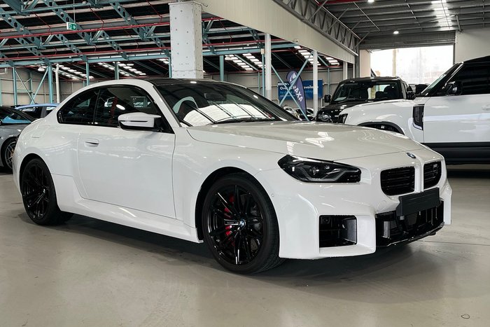 2025 BMW M2