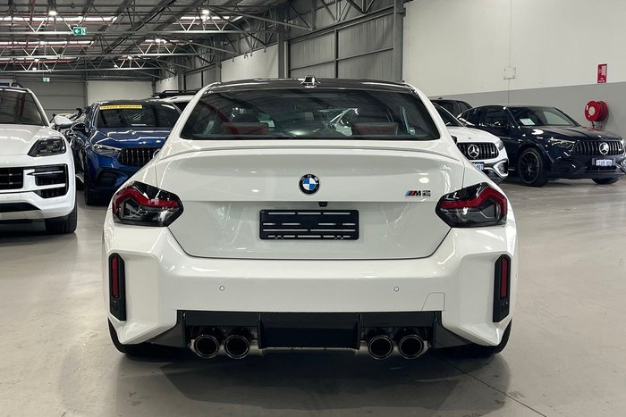 2025 BMW M2