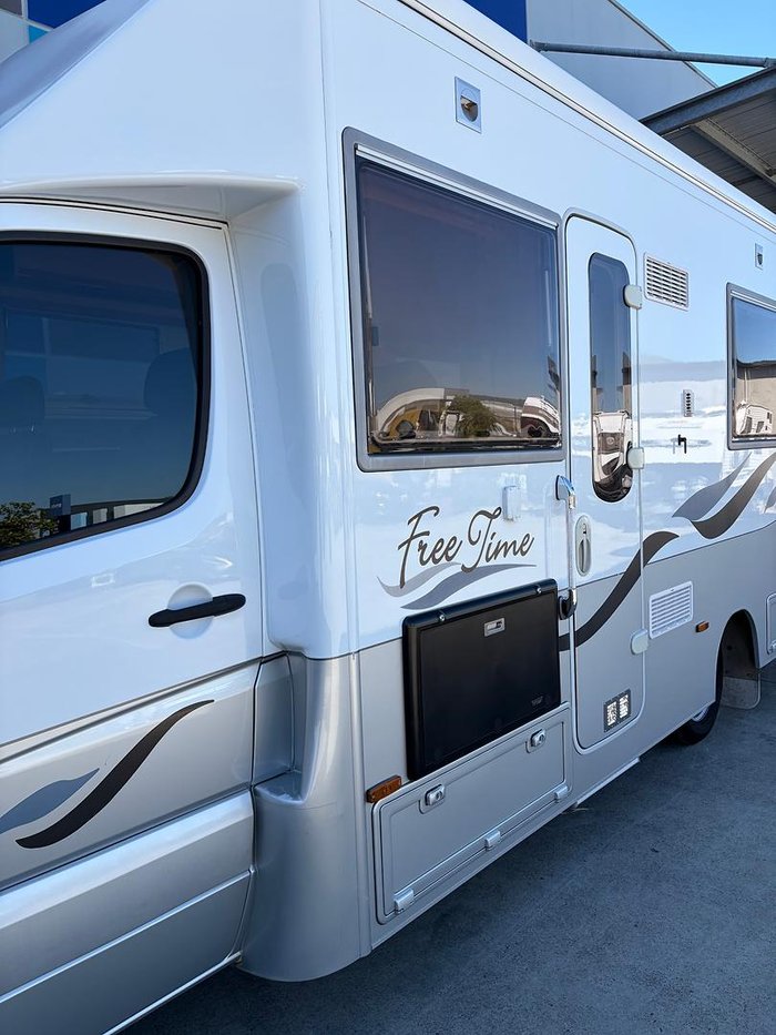 2011 Paradise MotorHomes FREETIME MERCEDES 315CD
