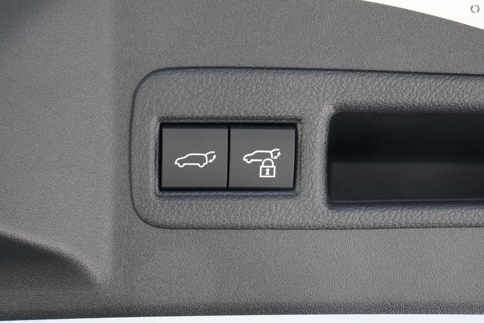 2025 Subaru Solterra AWD Touring