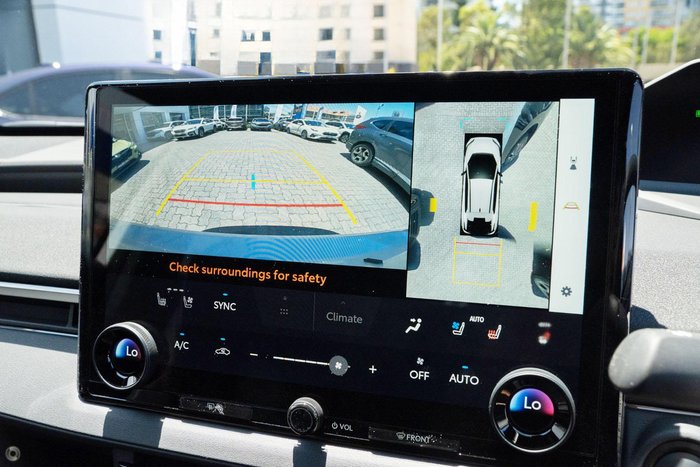 2025 Subaru Solterra AWD Touring