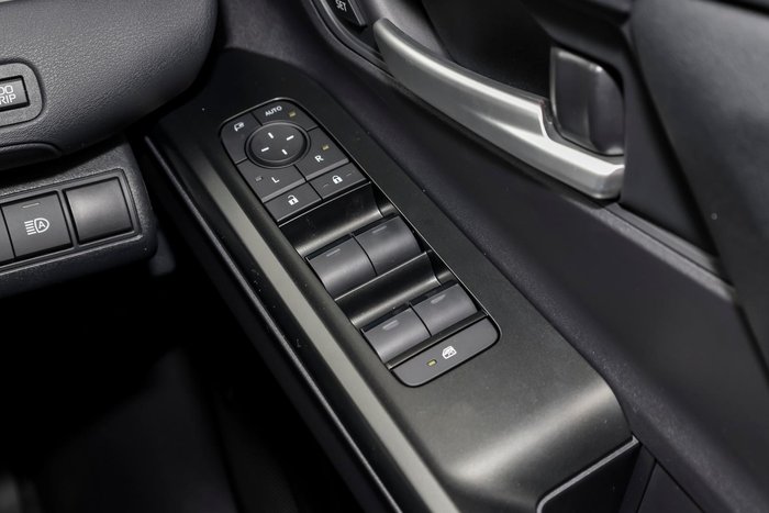 2025 Subaru Solterra AWD Touring