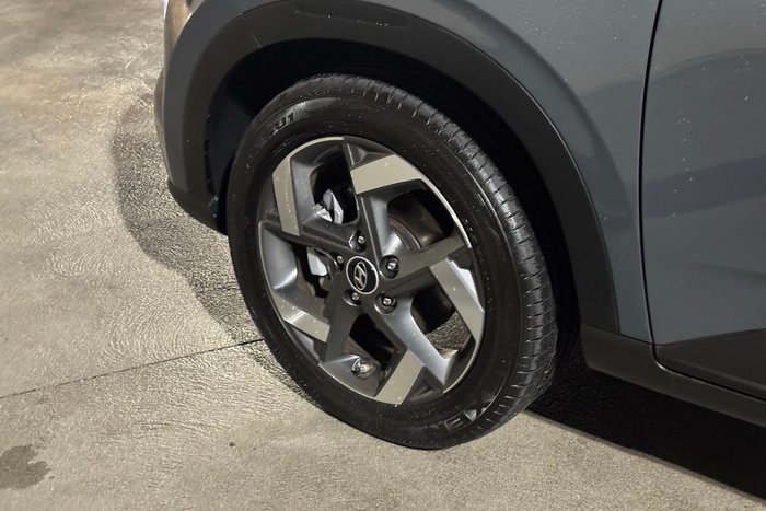 2025 Hyundai Venue Active