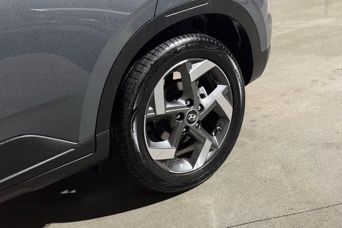 2025 Hyundai Venue Active