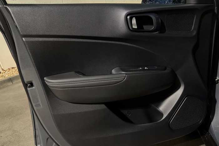 2025 Hyundai Venue Active