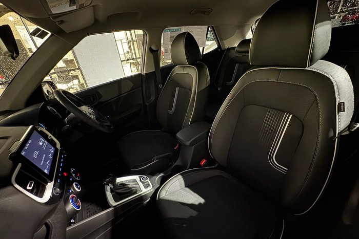 2025 Hyundai Venue Active