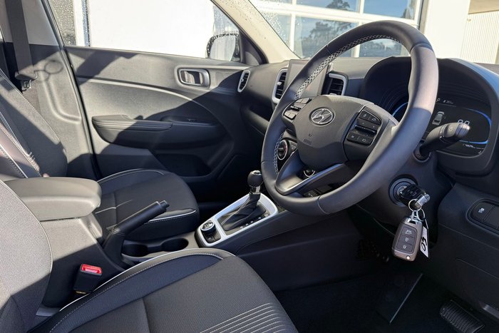 2025 Hyundai Venue Active