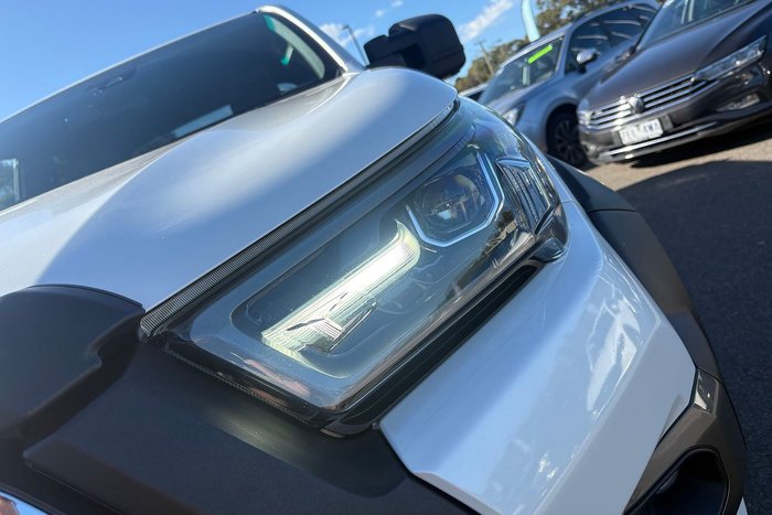 2023 Toyota Hilux Rogue