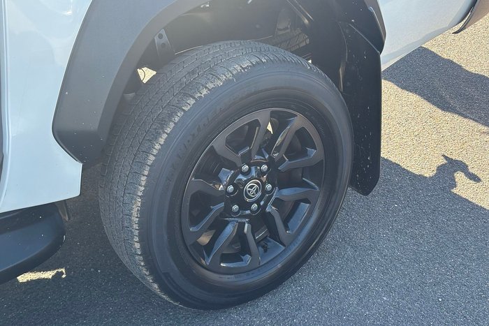 2023 Toyota Hilux Rogue