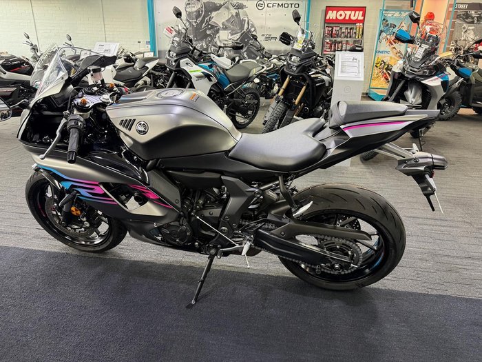 2024 Yamaha YZF-R7 LAMs YZF-R Grey
