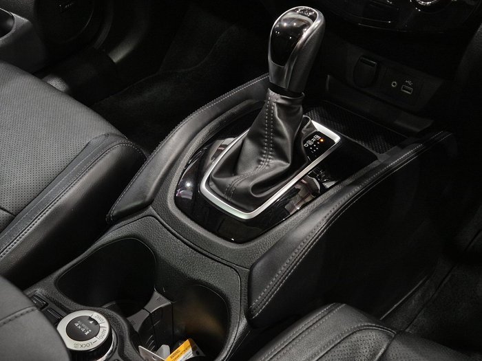 2022 Nissan X-TRAIL Ti