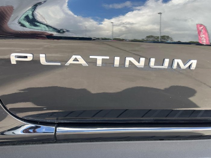 2025 Ford Everest Platinum