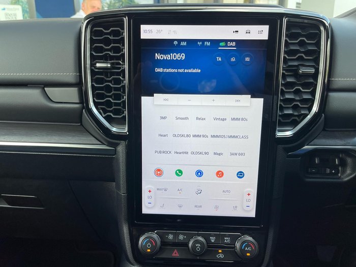 2025 Ford Everest Platinum